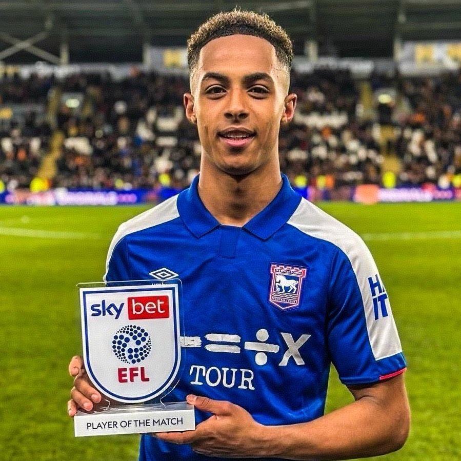 期间与诺丁, 索洛, 米兰管理层