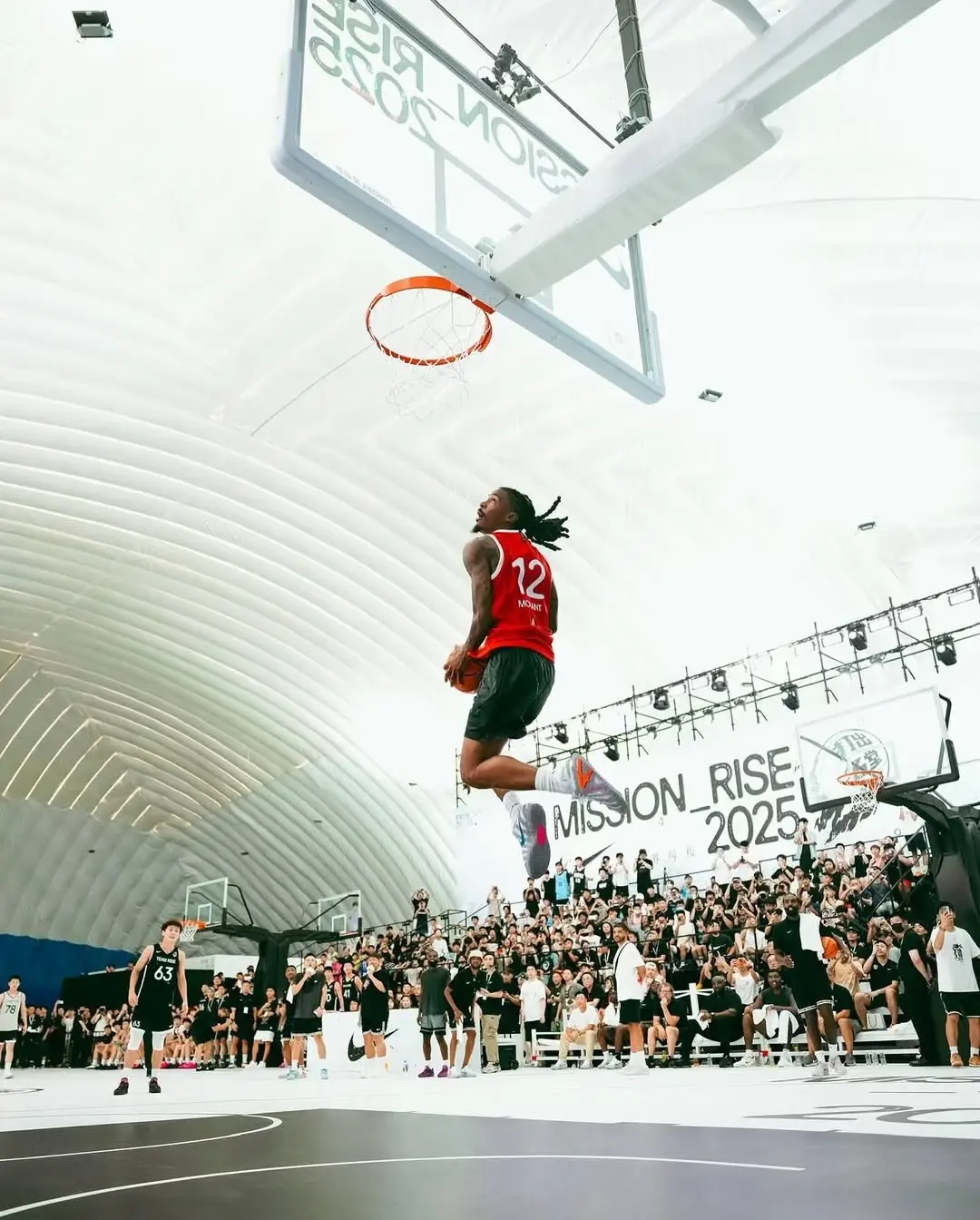 赋非常炸裂, 约基奇的反